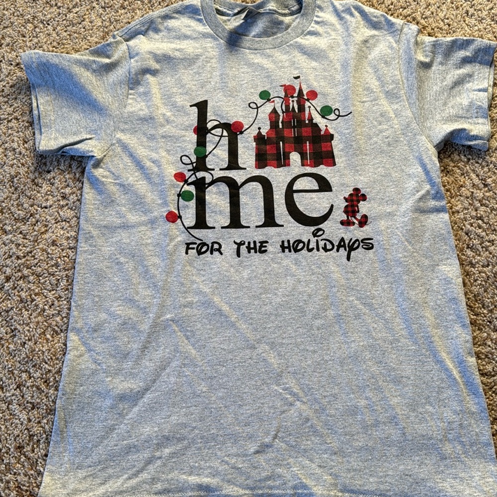 Disney Holiday T-shirt